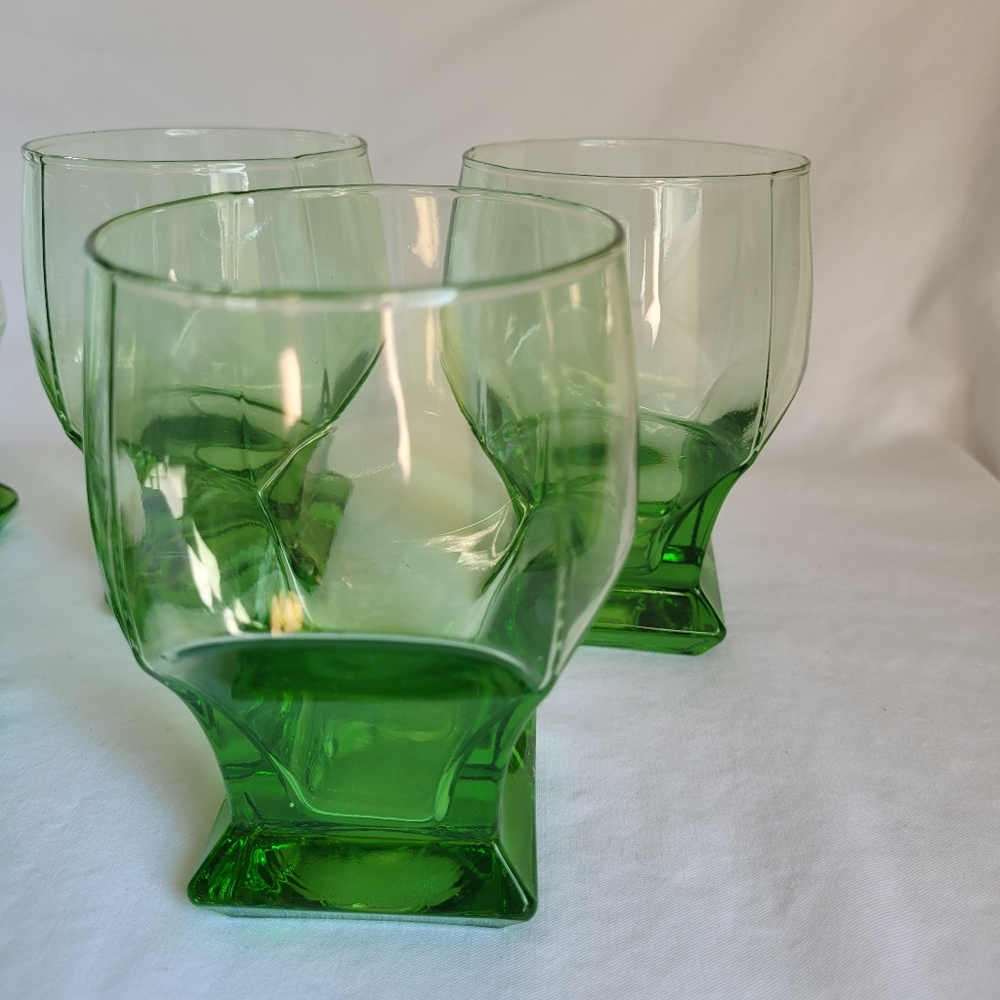 Vintage Art Deco Green Uranium Juice Glasses Glow Glass Set of 5 Approx 4x3" - Picture 4 of 8